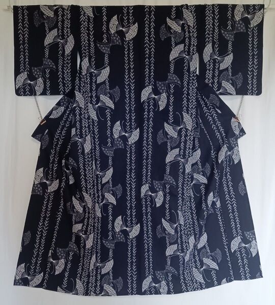 浴衣 紺 白 綿100% 身丈157cm 裄丈65cm 美品 25E-10