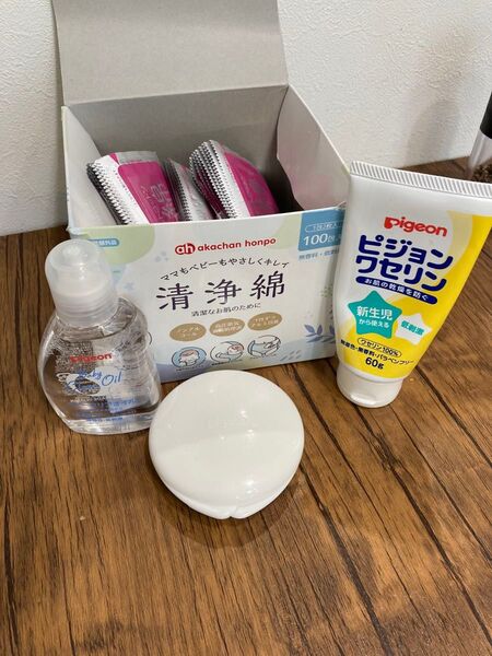 赤ちゃんお世話セット ベビーワセリン ベビーオイル ベビーパウダー 清浄綿