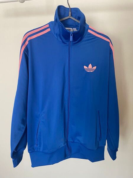 adidas トラックジャケット