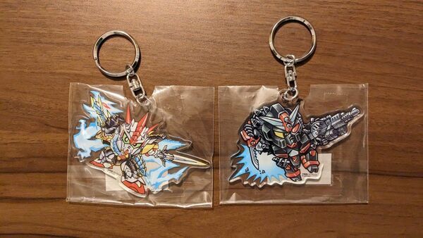 【希少】未開封新品 SDガンダム アクリルキーホルダー コマンドガンダム 魔竜剣士ゼロガンダム 2種セット