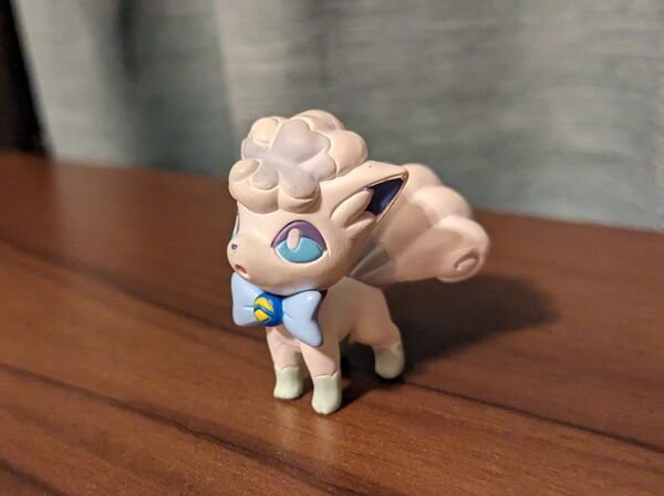 【激レア】ポケモン モンコレ アローラロコン ウルトラガーディアンズVer. ポケットモンスター フィギュア