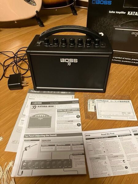 BOSS KATANA MINI ACアダプター付 PSA-100S ボス カタナ ミニ ギターアンプ
