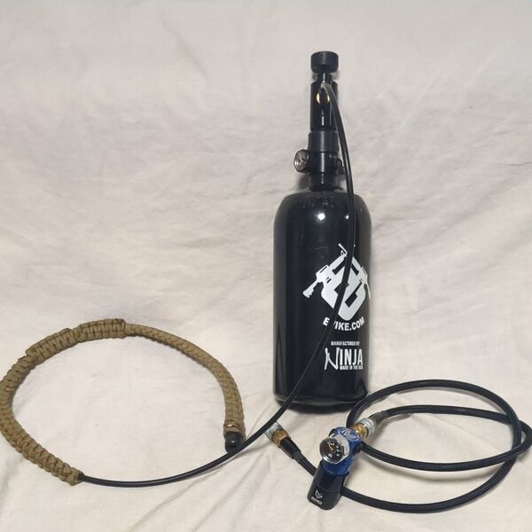 動作未確認現状品 ペイントボール用 hpaタンク レギュレーターホース まとめてセット ninja emg 米国製