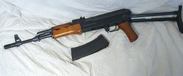 メーカー不明 フルメタル ハンドガードグリップリアルウッド製 ak47s 電動ガン