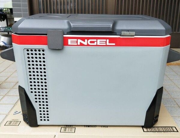 ENGEL エンゲル ポータブル 冷蔵・冷凍庫 MR040F-D1-GL 【2017年製】使用10回程度 動作確認済み