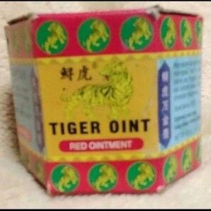 TIGEROINT 赤 19.4g 未使用 箱入り使用期限2029年6月 タイガーオイント 清涼油【値下げ不可】