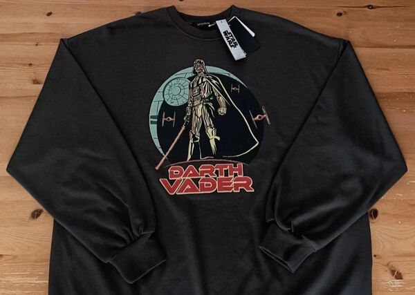 【新品・未使用・タグ付き】スターウォーズ ダースベイダー スウェット 4L チャコールグレー トレーナー STAR WARS