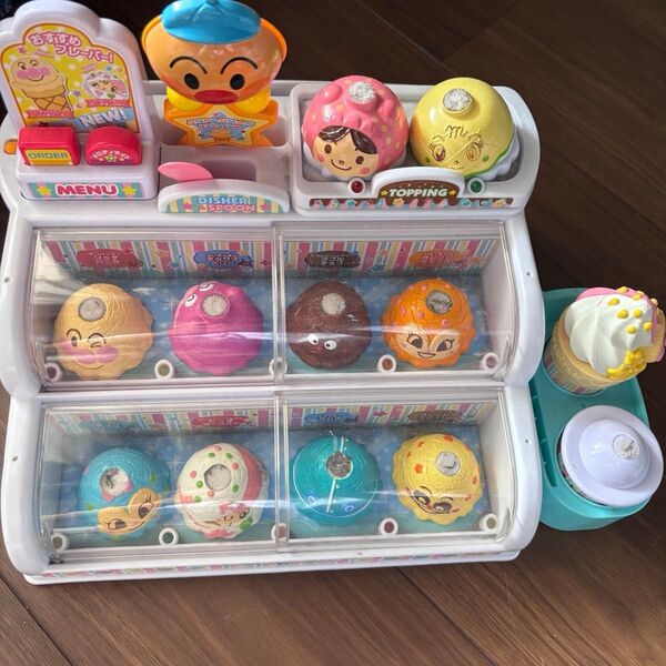 アンパンマン ジョイパレット(JOYPALETTE) のっけてポン! 光ってオーダー アイスちょうだい!!DXセット