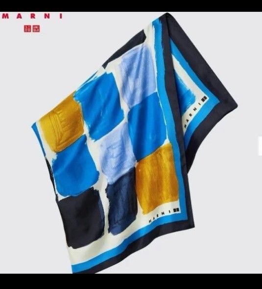 マルニ MARNI ユニクロ 100%SILK シルクフロシキスカーフ ブルー