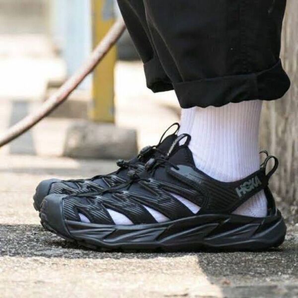HOKA Hopara スニーカー ホカオネオネ ホパラ サンダル
