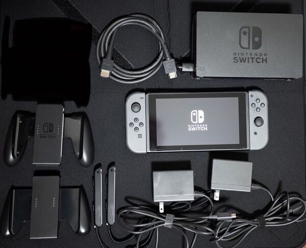 Nintendo Switch 本体 良品 予備ACアダプター microSD 256GB ハードケース セット