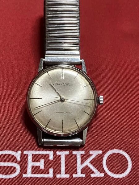 セイコークラウンJ14030、問題なき稼働品、バンド社外伸び伸び17程の腕周り、年代なりの良品かと!?