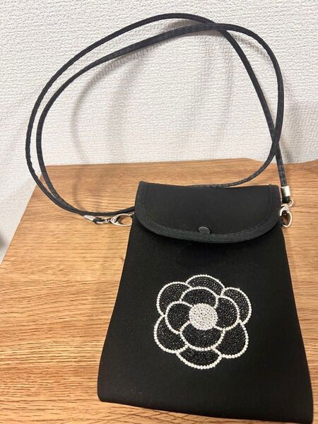 カメリア スマホポーチ DecoBaboo デコバブー スマホショルダー