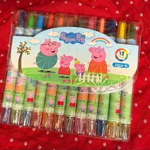 【新品・未使用】ペッパピッグ 回転クレヨン クレヨン 12色セット 18