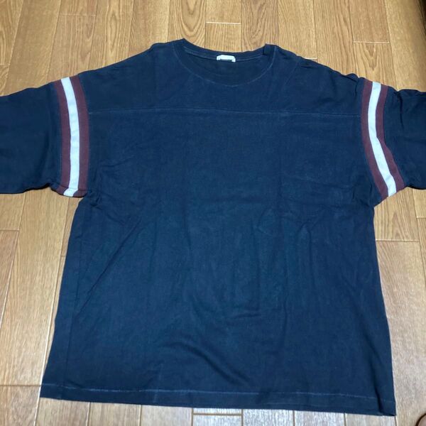 GU ストライプ入りネイビーTシャツ メンズMサイズ