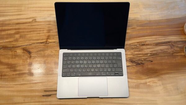 【超美品】MacBook Pro 14インチ 512GB