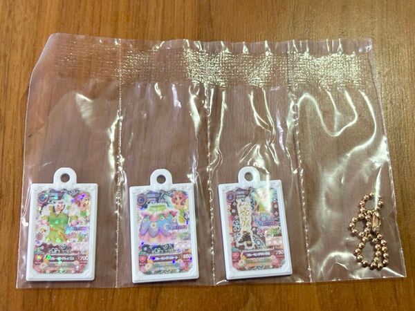 アイカツ!グッズコレクション ミニチュアチャーム ブルーミングコーデ