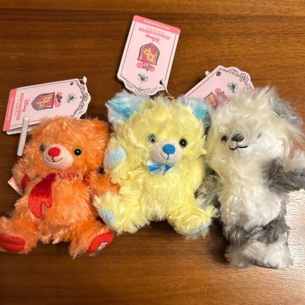 ユニベアシティ プリンセスベアリトルマーメイド バッジつきキーチェーン
