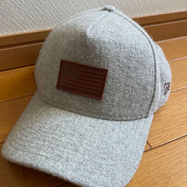 NEW ERA キャップ 星条旗ワッペン グレー