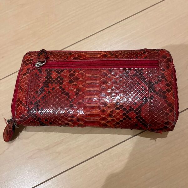蛇柄長財布 レッド