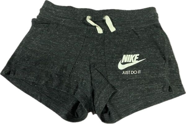 NIKE ショートパンツ Sサイズ ダークグレー トレーニングパンツ レディース