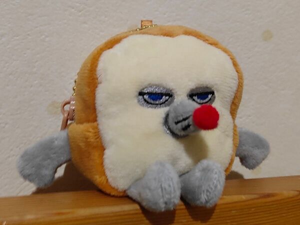 新品!パンどろぼう ぬいぐるみミニポーチ イヤホンケース サンアロー ガチャ フィギュア