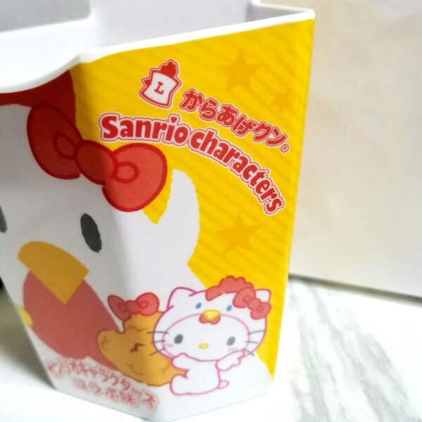 【新品】からあげクン サンリオキャラクターズ 小物入れ 当たりくじ 送料込み