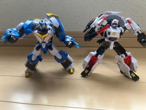 韓国トイ ミニフォース スーパーコップシリーズ ジェットコップ ダッシュコップ トランスフォーマー