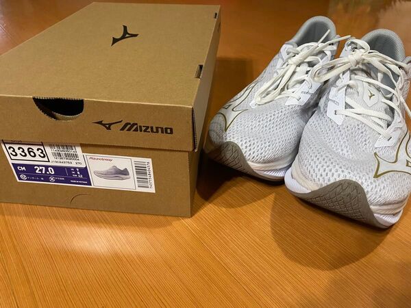 MIZUNO ウェーブリベリオンフラッシュ2 ワイドモデル ランニングシューズ 27.0cm