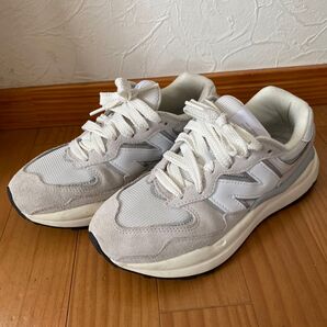 美品 NewBalance W5740SLA国内EXCLUSIVEモデル 23.5
