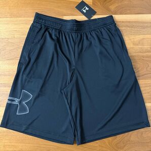 新品 アンダーアーマー ハーフパンツ ブラック メンズ M