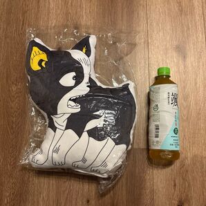 しまむら コラボ限定 ジョジョの奇妙な冒険 ハッピーバッグ イギー ダイカットクッション スターダストクルセイダーズ