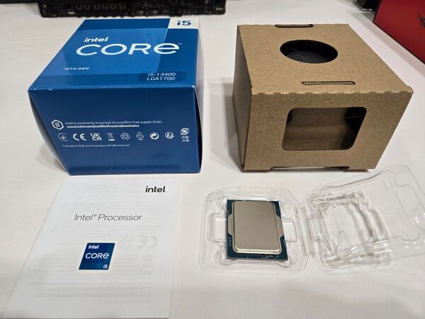 正規BOX版 intel Core i5 13400(10C/16T) 内蔵グラフィックス有り、未使用リテールクーラー付き
