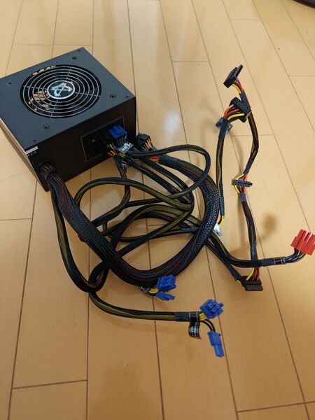 500W ATX電源 80PLUS BRONZE サイズ 剛短3 プラグイン