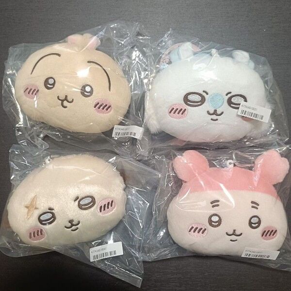 ちいかわ ぬいぐるみパスケースポーチ② うさぎ、ラッコ、モモンガ、古本屋 全4種セット