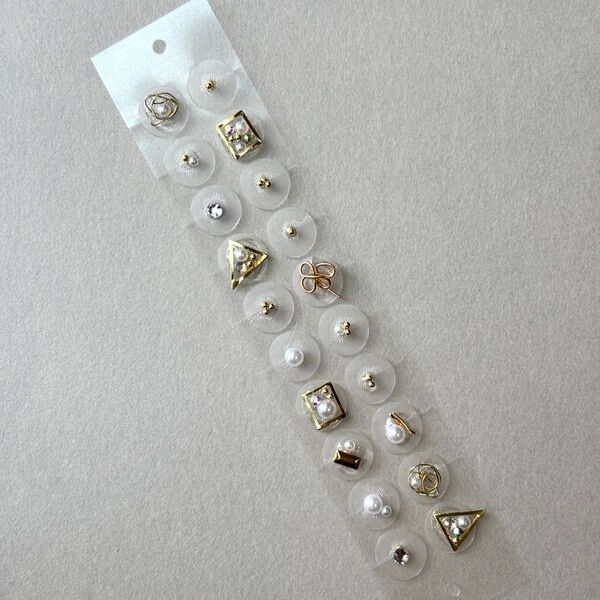 耳つぼジュエリー 耳ツボジュエリー 金粒 20粒 ゴールド キラキラ 金属アレルギー対応 ステンレス ダイエット