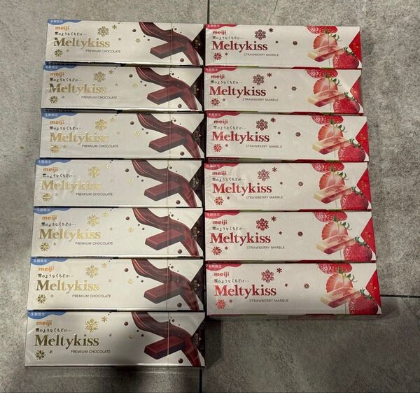 メルティーキッス プレミアムショコラ ストロベリーマーブル13個