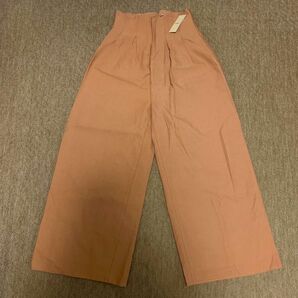 新品タグ付き titty&Co. 背中編み上げ ワイドパンツ