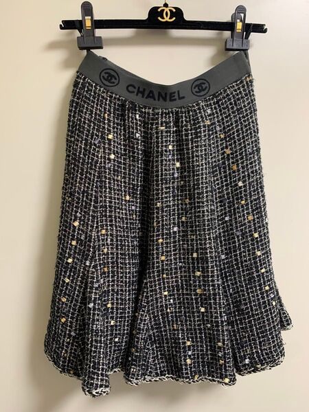 シャネル CHANEL ツイード スカート フレアスカート ココマーク 膝丈