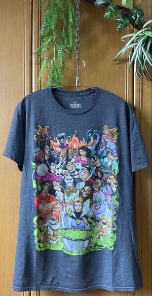 Disney ディズニー ヴィランズ Tシャツ