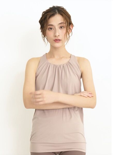 新品 SUKALA フロントギャザータンクトップ Lサイズ ラバ ヨガ ピラティス