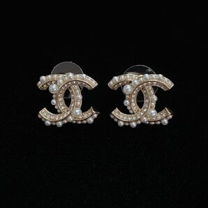 CHANEL CCロゴ パールピアス