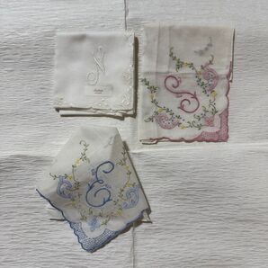 ハンカチ3枚セット イニシャルスワトウ刺繍 まとめ売り 難あり