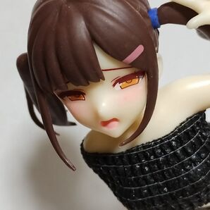 ソックスだけでポーズを決める美少女フィギュア 高さ約20cm みじんこ 橘梨央