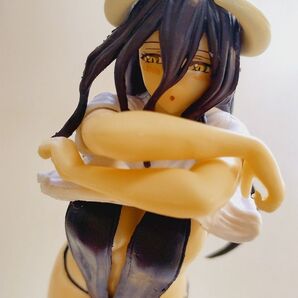 服を脱ごうとするきわどい水着の悪魔娘 約21cm アルベド