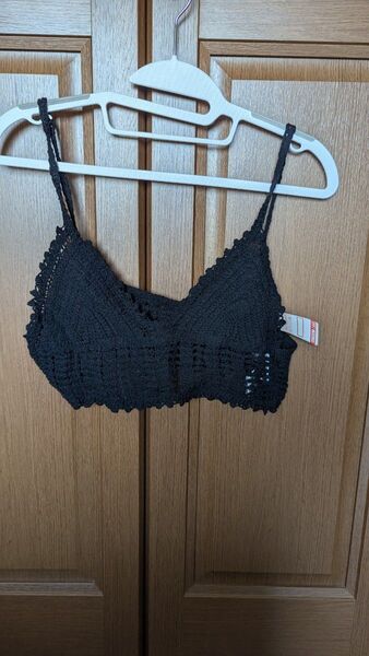 黒のニットキャミソール 新品未使用 ビスチェ