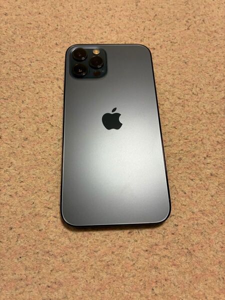 美品 Apple iPhone 12 Pro 128GB スペースグレイ iPhone SIMフリー