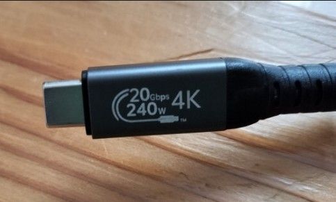 Type C to Type C ケーブル 5m 240W 急速充電 PD対応 20Gbps 高速転送 4K @60Hz 映像