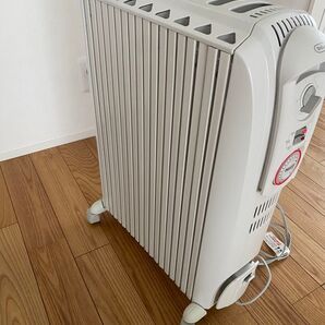 デロンギ D091549ECF オイルヒーター 暖房 Delonghi