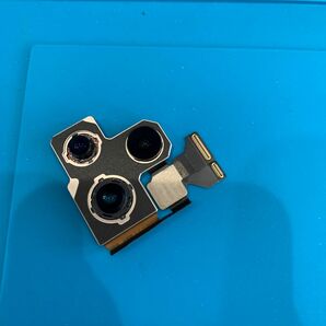 【純正品】iPhone 13Pro 外カメラ 望遠レンズシミ有り 641